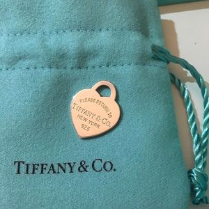 RETURN TO TIFFANY® HEART TAG PENDANT